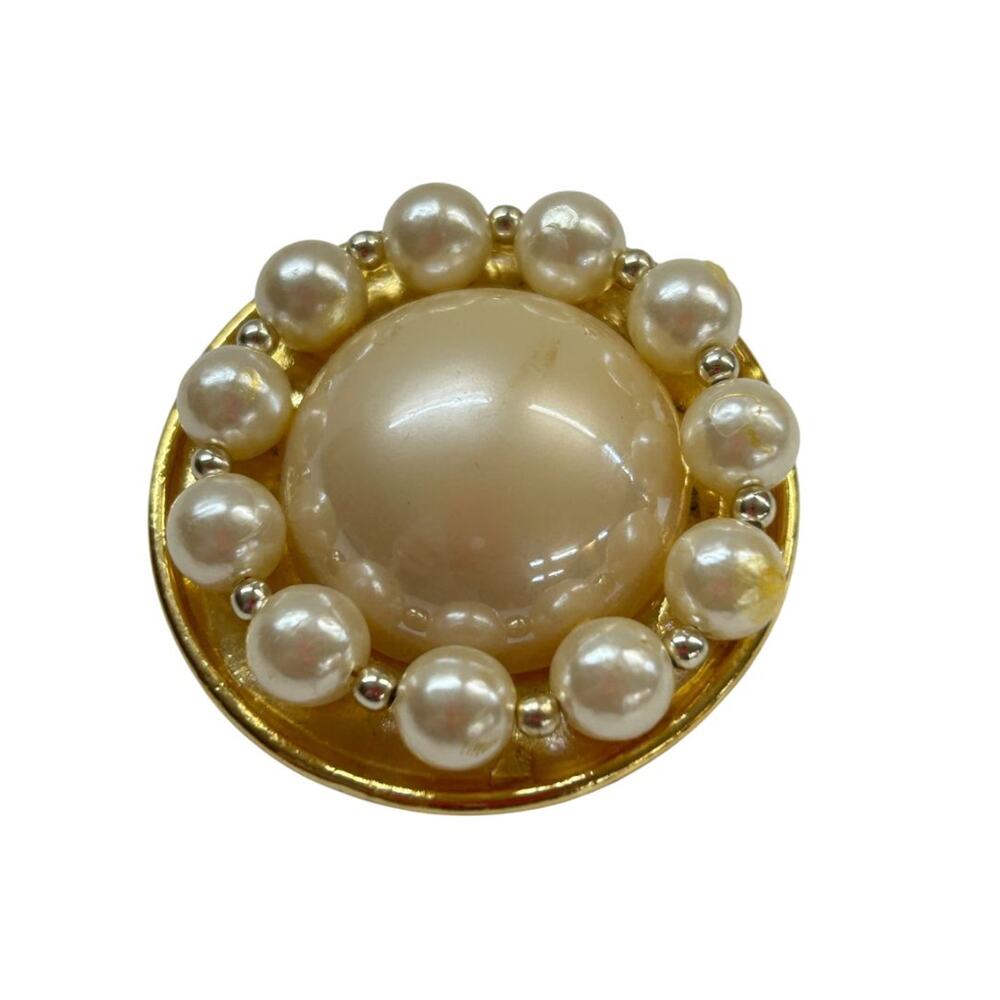 Signed Two Sisters Goldtone Brooch Pin Faux Pearls 1.8" Diameter
